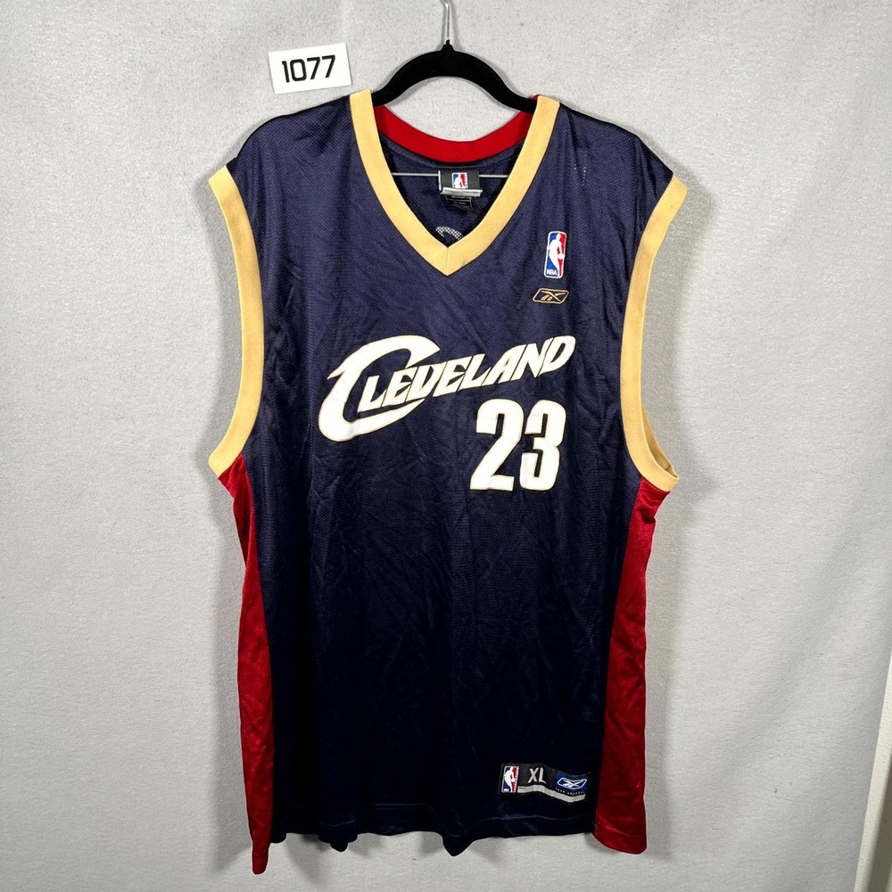 Cleveland Cavaliers 23# Lebron James Jersey Mens XL Blue Reebok Authentic V Neck